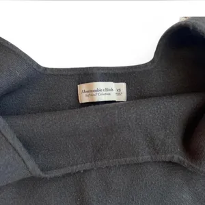 Abercrombie & Fitch Gray Squareneck Tank Top thumbnail 2