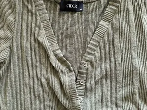 Cider Rib V-Neck Solid Button Bodysuit Green XL NWT thumbnail 8