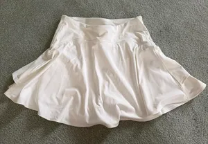 Old Navy White athletic skirt thumbnail 1