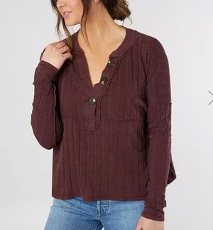 We the Free Free People In The Mix Henley Top in Magic Berry W-295 Sz M thumbnail 1