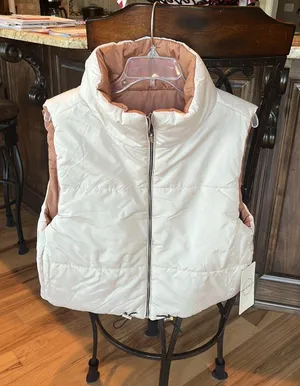 Vine and Valley Puffer Vest Reversible Beige Tan Womens XL New thumbnail 5