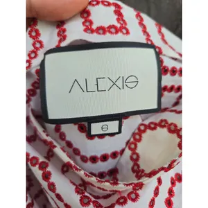 Alexis printed off the shoulder blouse size S thumbnail 2