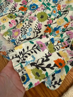 Ro's Garden Long Sleeve Button Front Blouse Top in "Botanic Multi" print Size M thumbnail 10