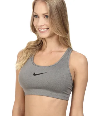 Nike Pro Classic Sports Bra thumbnail 1