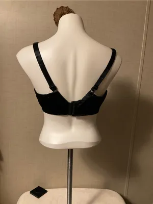 Everyday Black Support Bra thumbnail 3