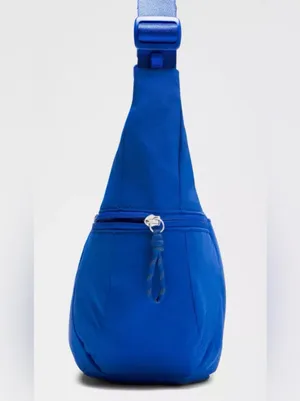 Lululemon NWT Slouchy Sling Bag Blue 6L Adjustable Straps Water Repellent thumbnail 5