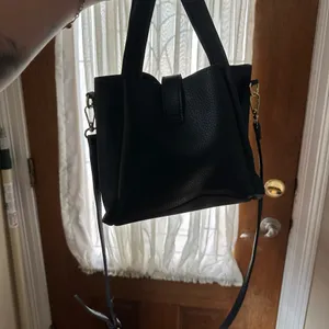 Black Structured Leather Tote Bag with Gold Hardware thumbnail 2