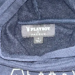 Playboy crop hoodie thumbnail 3