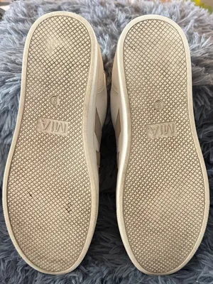 MIA Size 9M Krew Court White and Cement (Tan) Low-Top Leather Sneakers thumbnail 6
