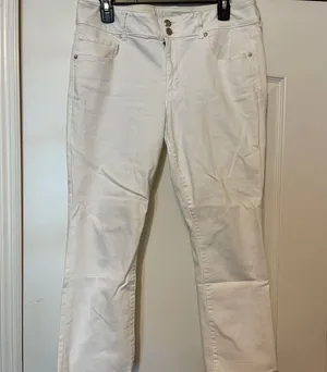 COPY - High waist jeans thumbnail 1