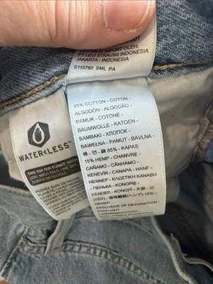 Levis High Waisted Straight Light Wash Jeans 29" Inseam Size 24 thumbnail 6