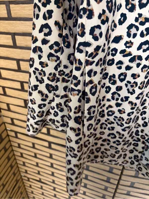 Stradivarius leopard print cardigan/blazer size large thumbnail 3