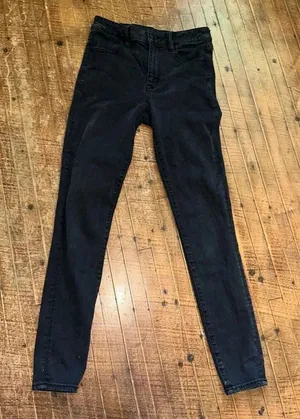 American Eagle black 6 long normcore hi-rise jeggings thumbnail 1