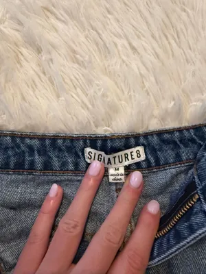 Signature 8 Jean Shorts thumbnail 2