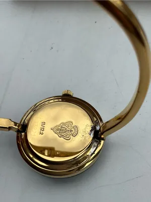 Gucci Gold Bangle Watch with beautiful bezels💛💙💚❤️💜🩵 thumbnail 7