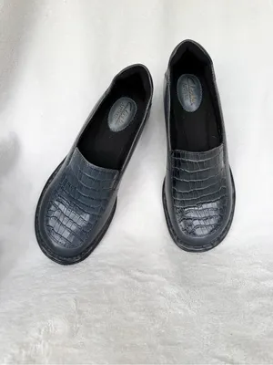 Women’s Clark’s Artisan “Mill Square” Crocodile Navy Blue Slip-On Loafer Size 6W thumbnail 8