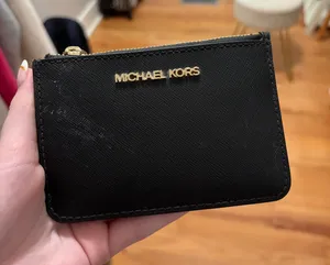 Michael Kors Wallet thumbnail 1
