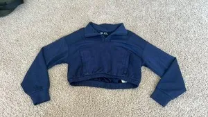 Cropped Gilly Hicks Sweatshirt thumbnail 1
