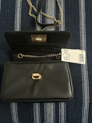 Black Chain Crossbody Bag thumbnail 4
