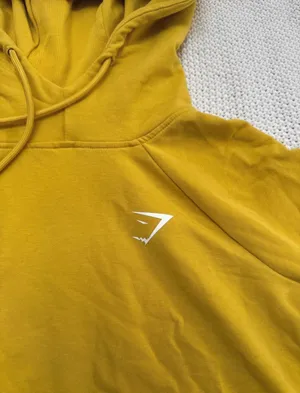 Gymshark Cropped Hoodie thumbnail 2