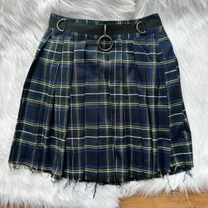 Pleated plaid skirt, brand new thumbnail 1