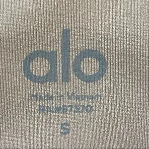 Alo yoga high waist Capri tan mesh legging thumbnail 7