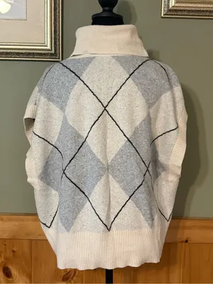 LOFT Cream and Light Gray Argyle Cowl Neck Sweater Vest size XL thumbnail 4