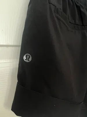 Lululemon Shorts thumbnail 4