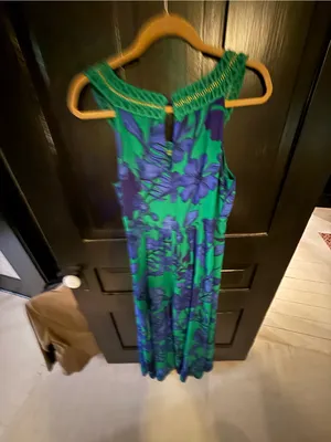 Green Maxi Dress with Blue Floral Print and Crochet Yoke thumbnail 4