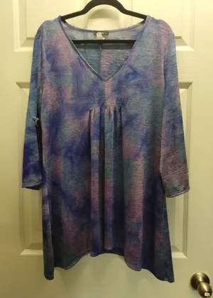 Cocomo Size Large Purple Blue Tie Dye V-Neck Slit Sleeves Slinky Tunic Top thumbnail 1