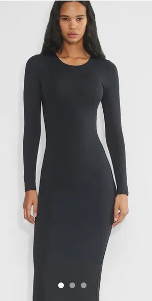 Aritzia Dress Black thumbnail 1
