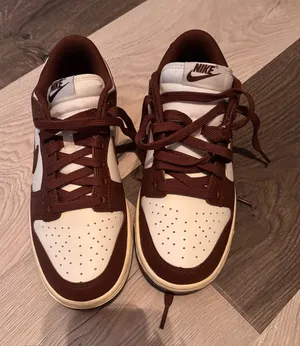 Nike Chocolate Brown and Cream Sneakers thumbnail 1