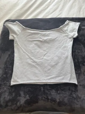 Brandy Melville Top thumbnail 3