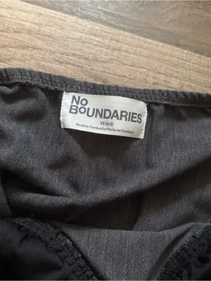 No Boundaries Black Lace-Trim Bandeau Top thumbnail 2