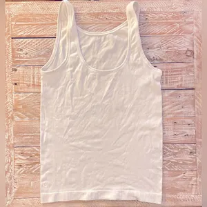 Lululemon 🍋 Seek Simplicity Ribbed 2-Way Seamless Tank Top🍋~6 thumbnail 4