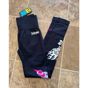 Civil Regime Teen Titans Go Starfire Kelly Seamless Leggings Size Small thumbnail 2