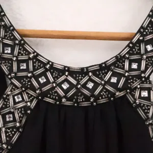 JS Boutique Beaded Halter Neck Cocktail Dress‎ Womens Size 6 Black Chiffon LBD thumbnail 2
