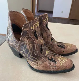 Myra Tentor Western Leather Side V Cutout Ankle Boots Coastal Cowgirl Size US 8 thumbnail 1