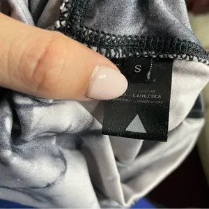 Balance Athletica Vitality Leggings Tie Dye Marble White Gray Logo- Size Small thumbnail 9