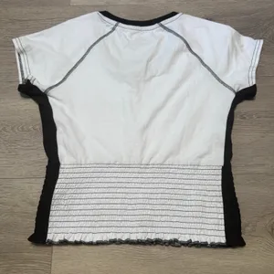 Betty‎ Boop Fleischer Studios White Black Smocked Ringer V-Neck Graphic Top M thumbnail 2