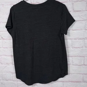 Old Navy Medium Everywear Graphic T-Shirt - Make My Daisy thumbnail 6