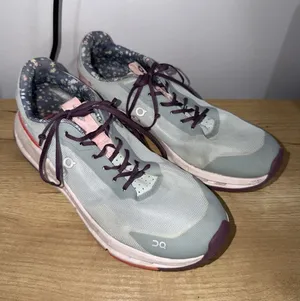 On‎ Cloudnova Form 2 Free People Movement Sneakers Women's Size 10.5 Surf Oyster thumbnail 1