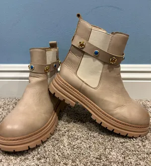 Tan Chelsea ankle boots Size 8 thumbnail 3