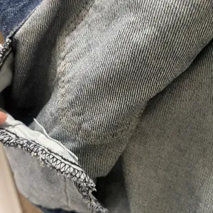 Oversized Loose Levi's Women's Pajama Trucker Jacket - Personal Space thumbnail 3