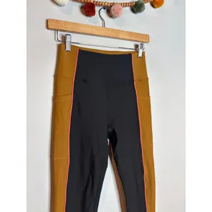 Sage Collective color block athletic leggings thumbnail 3