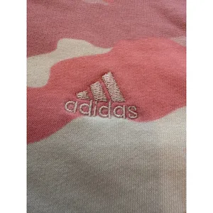 Adidas Womens Pink Camo Cropped Sweatshirt 3-Stripe Pullover Large DA28190 thumbnail 3