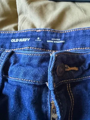 Old Navy women’s Dark Blue Straight Jeans Size 8 short thumbnail 3