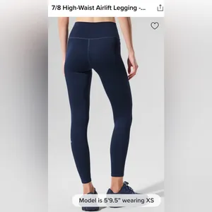 Lululemon Alo Yoga NWT 7/8 High Waist Airlift leggings Navy Size XXS thumbnail 2
