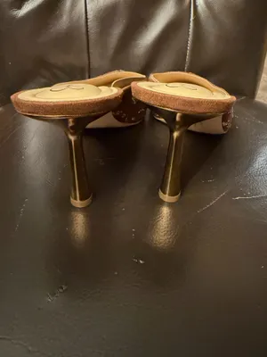 Jessica Simpson Heels thumbnail 3