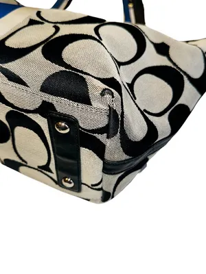 Coach Black/Gray/Blue Signature Stripe Hampton Weekend Stripe Tote thumbnail 9